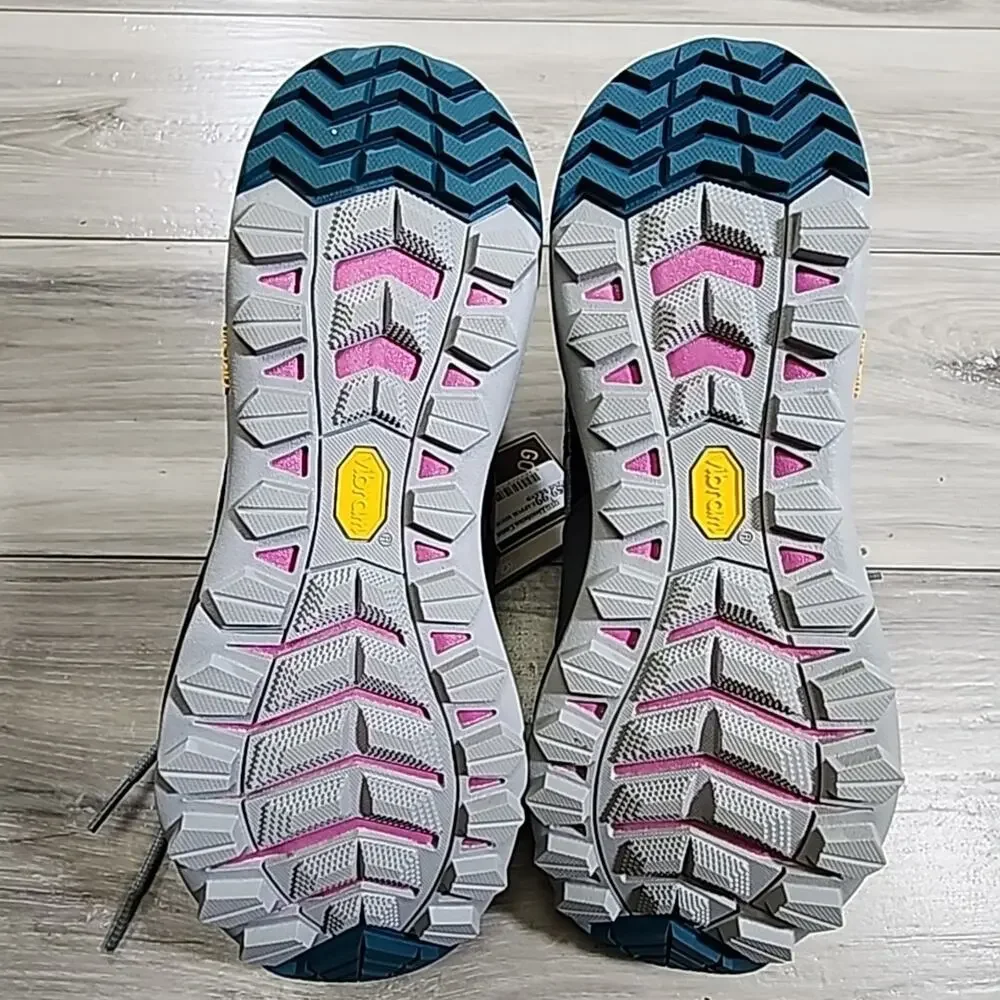 Merrell Hiking Boots Women's 11 Gray Siren 4 Mid Goretex New